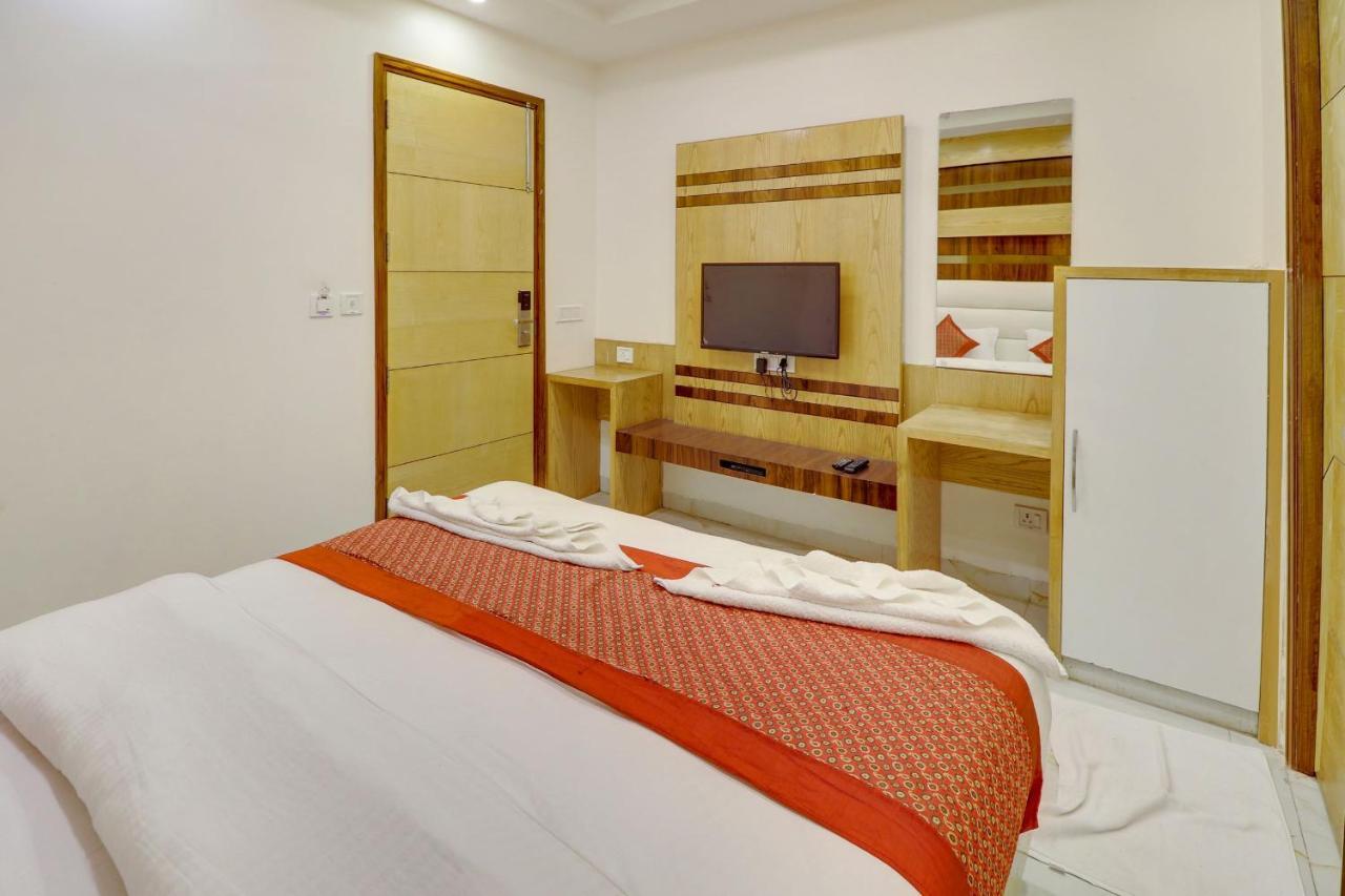 Hotel York Legacy -3 Minutes Walk From New Delhi Railway Station 'The 5 Star Ambience' Newly Built Exterior photo